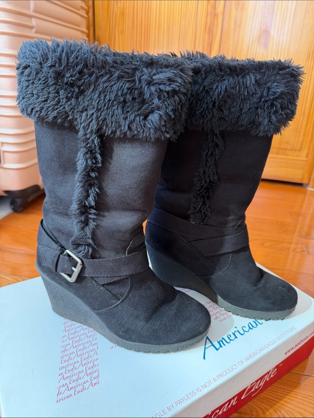 American Eagle Black Wedge Winter Boots Size US 6.5